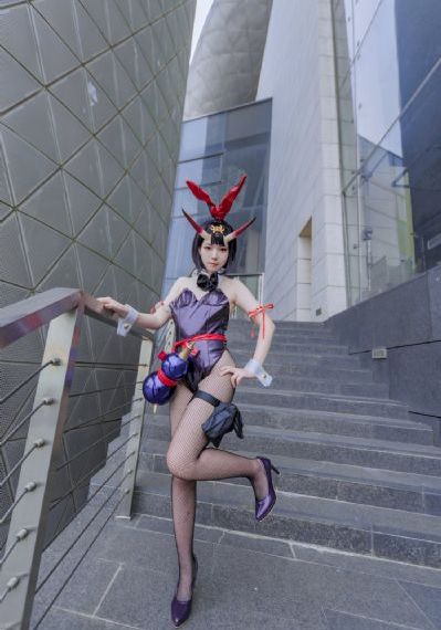 女人被添荫蒂视频y_国产在线视频