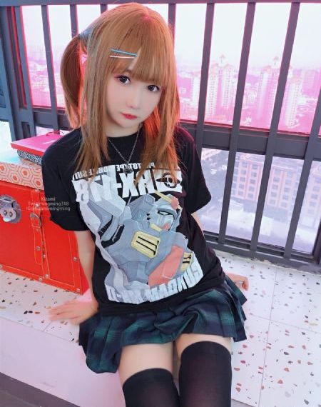 日韩美女裸模大胆棚拍_1080P日韩电影在线
