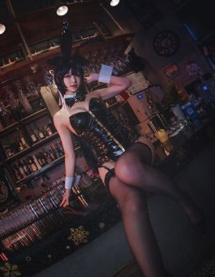 三级综合自拍中文_BD韩语在线播放观看